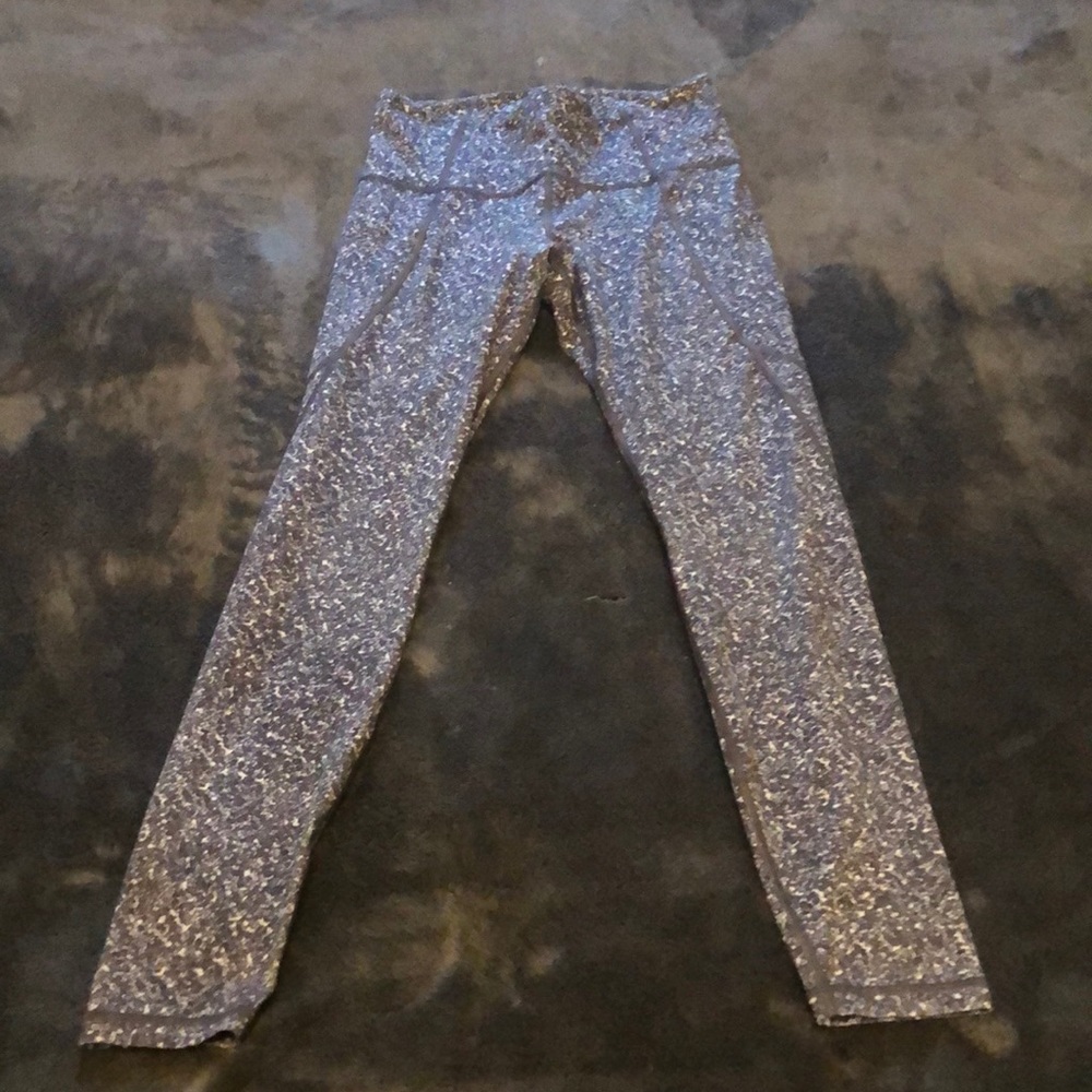 Athleta size small salutation leggings